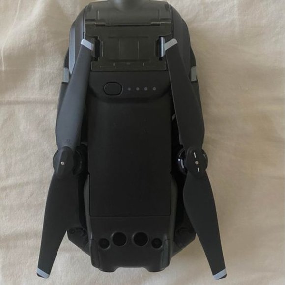 DJI Mavic Air Drone Fly More Combo *NEW* - Picture 5 of 9